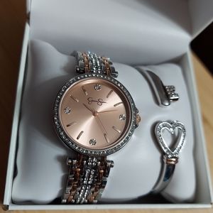 Jessica Simpson Silver-Rose Gold/Faceted Crystal Heart & Watch & Bracelet Set